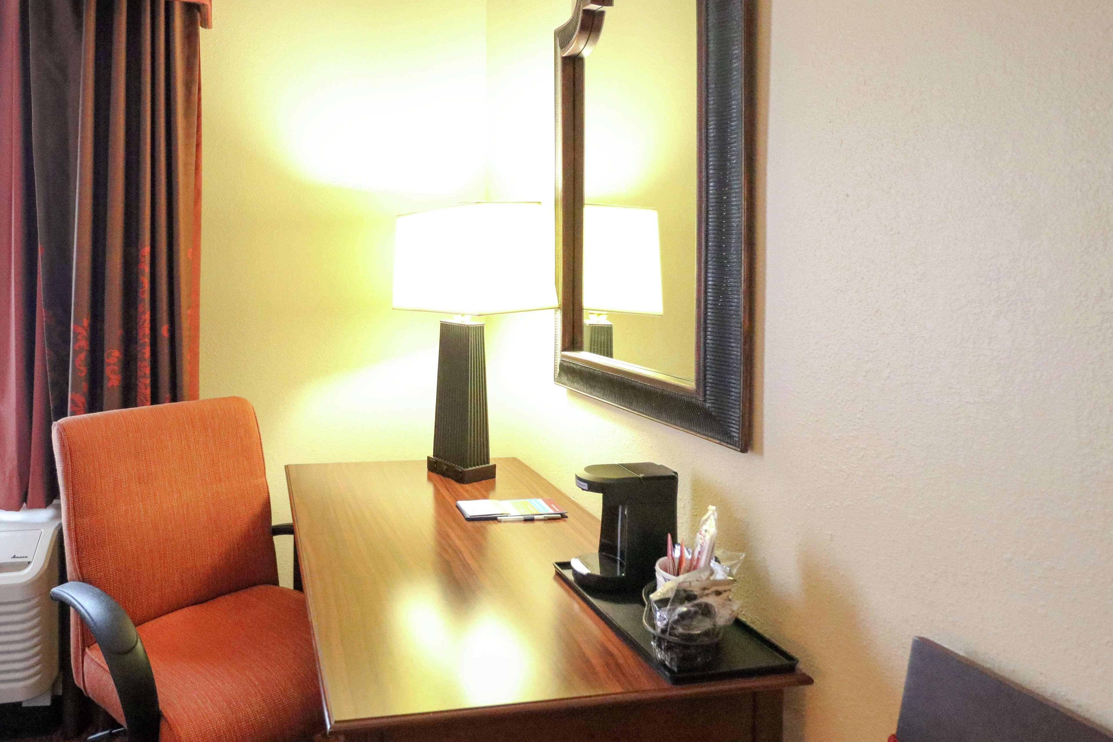 Hampton Inn Columbus-South Grove City Bagian luar foto